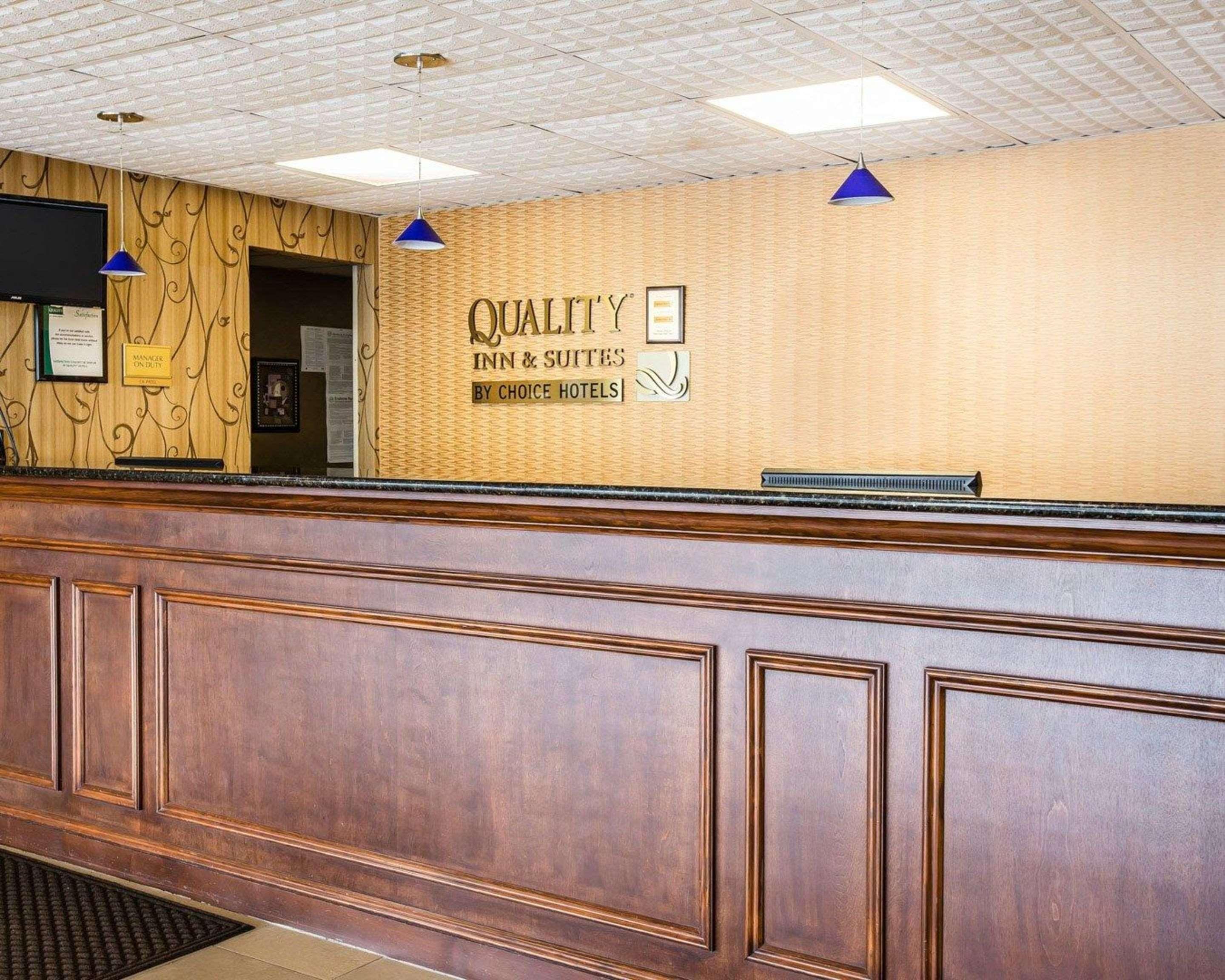 Quality Inn & Suites - Greensboro-High Point מראה חיצוני תמונה